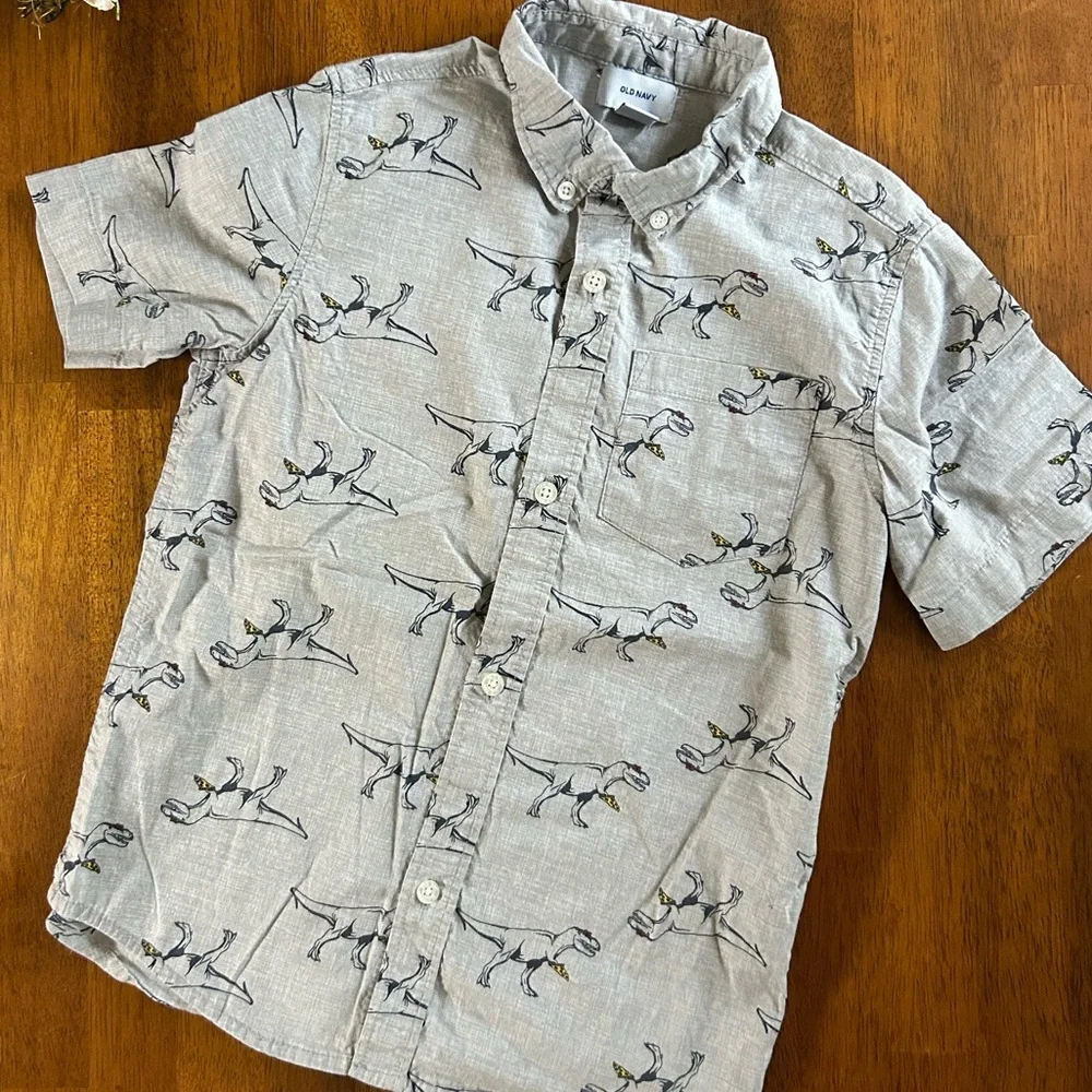 T-Rex Pizza Party Collared Button Up Shirt | Boys Size Small (6/7) | Old Navy